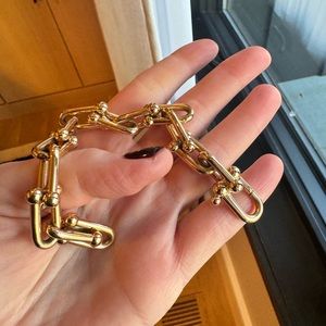 Tiffany large link hardwear bracelet in rose gold. Like new!